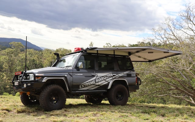 270° car awning